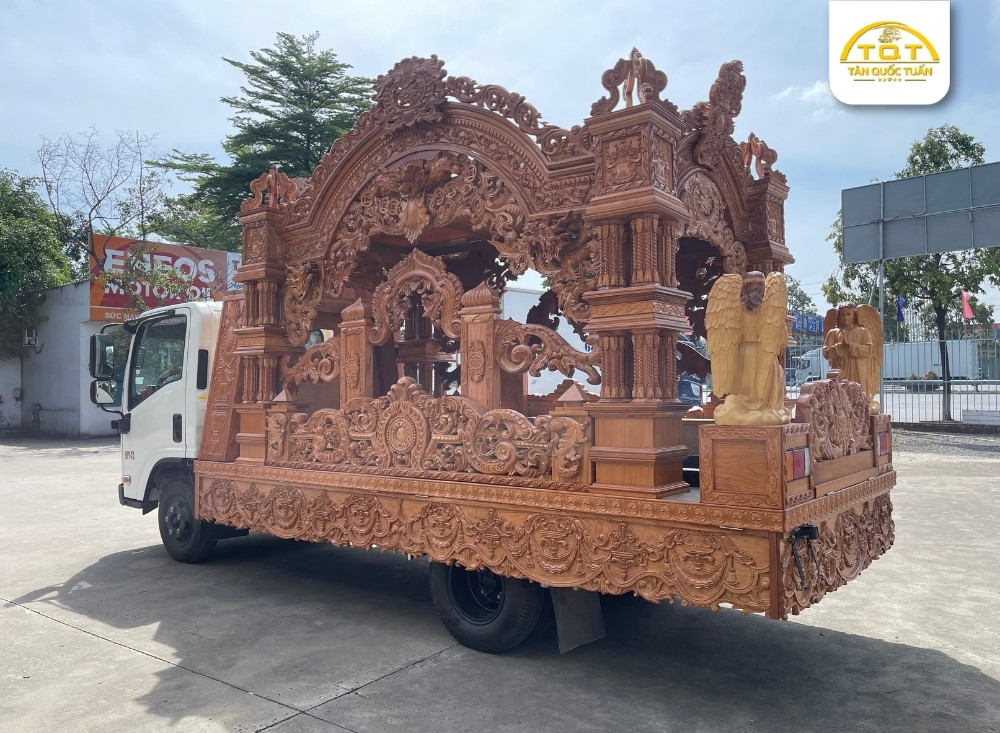giá xe tang lễ